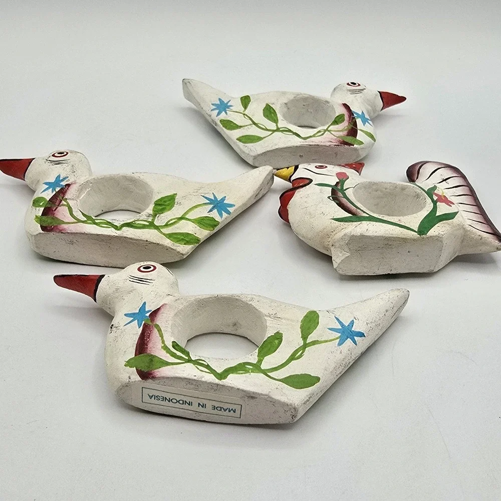 Lot Of 4 Hand Painted Artisan‎ Folk Art Chicken Bird Wooden Napkin Ring Holder